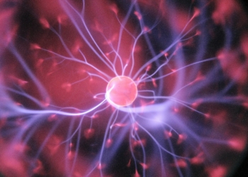 purple and pink plasma ball