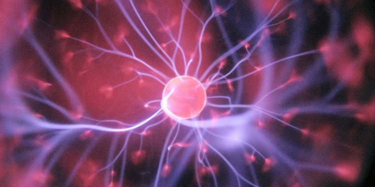 purple and pink plasma ball