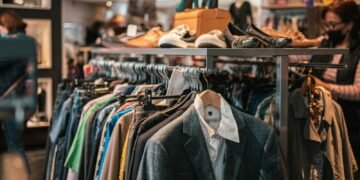 secondhand clothing - Eco Business News