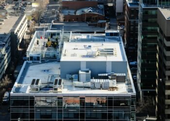 Commercial rooftop HVAC units
