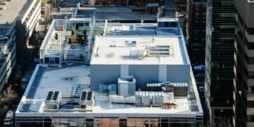 Commercial rooftop HVAC units