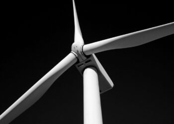 wind blade recycling - wind turbine blades closeup
