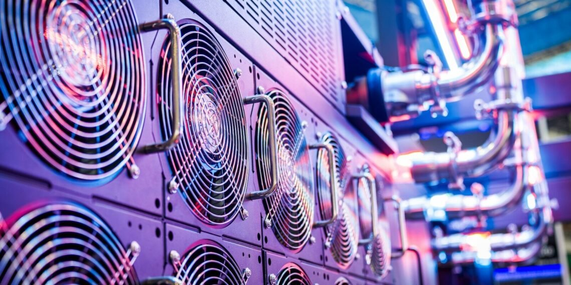 liquid cooling data center - server rack cooling technology